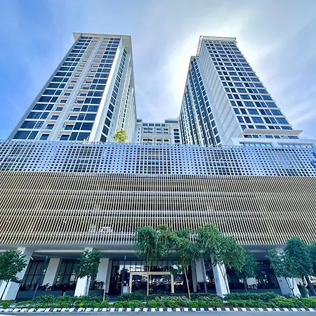 Kota Kinabalu City Centre @ The Shore By Casa Yolo